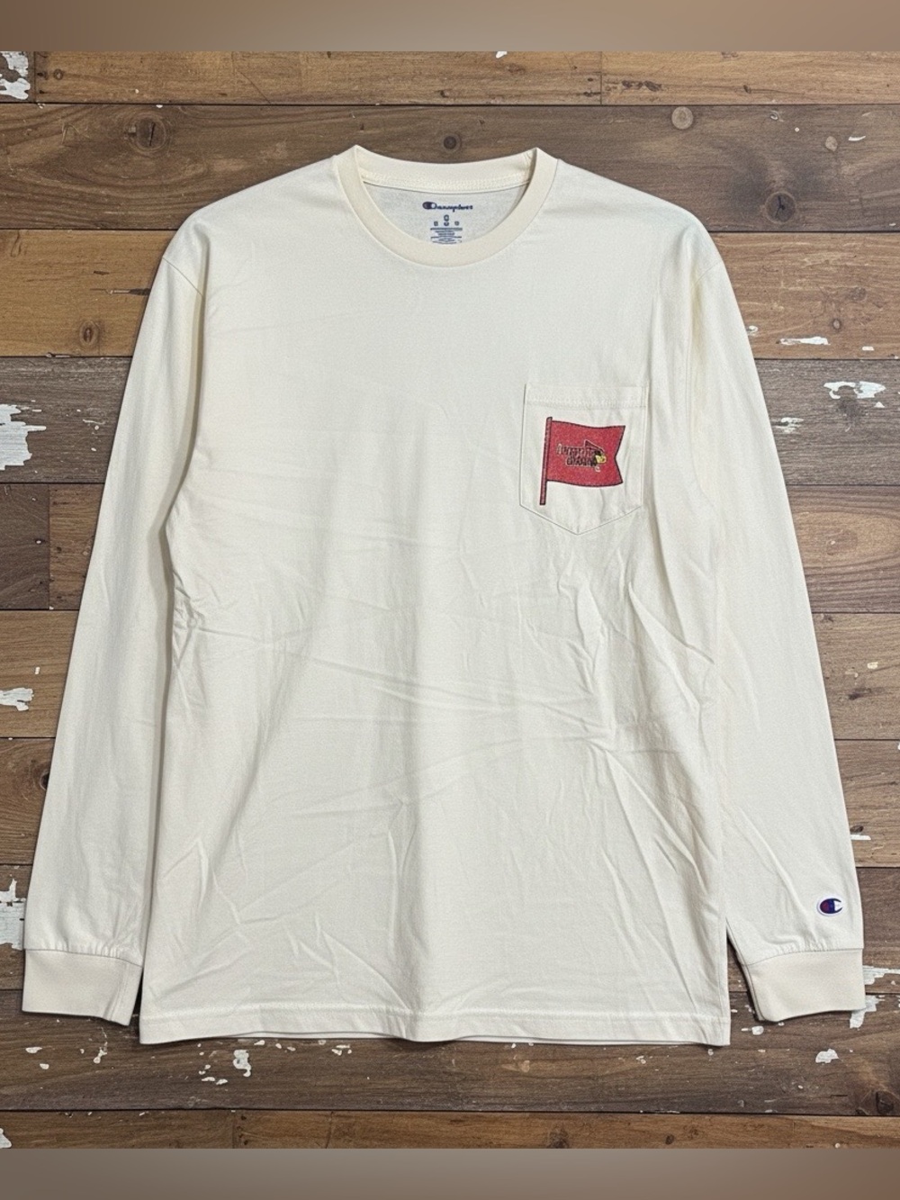 NWT Illinois State Men’s M Champion Long Sleeve Tee
Pit to Pit 21”